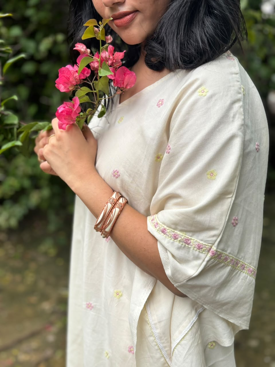 Ivory Bloom - Women's Kaftan
